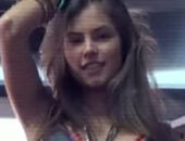 Bruna Hamu nua quase pelada na Malhação