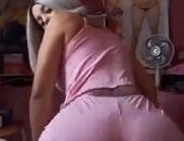 Gostosa de pijama vai rebola a raba GG