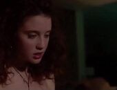 Maria Pedraza nua transando pelada