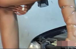 sexo na oficina com mecânico
